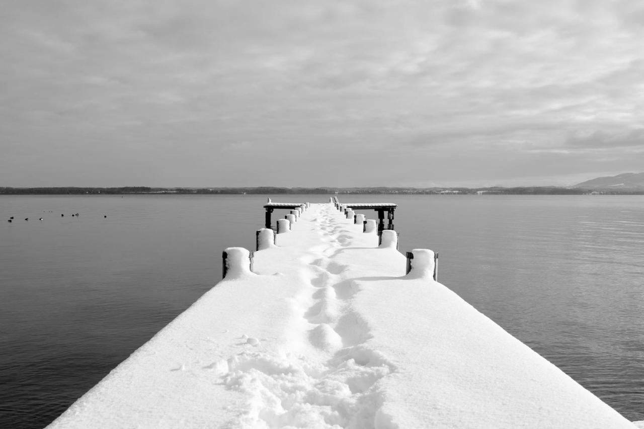 Lieblingseck Nachhaltige 5 Sterne Ferienwohnung Direkt Am Chiemsee Гштадт-ам-Кимзее Экстерьер фото