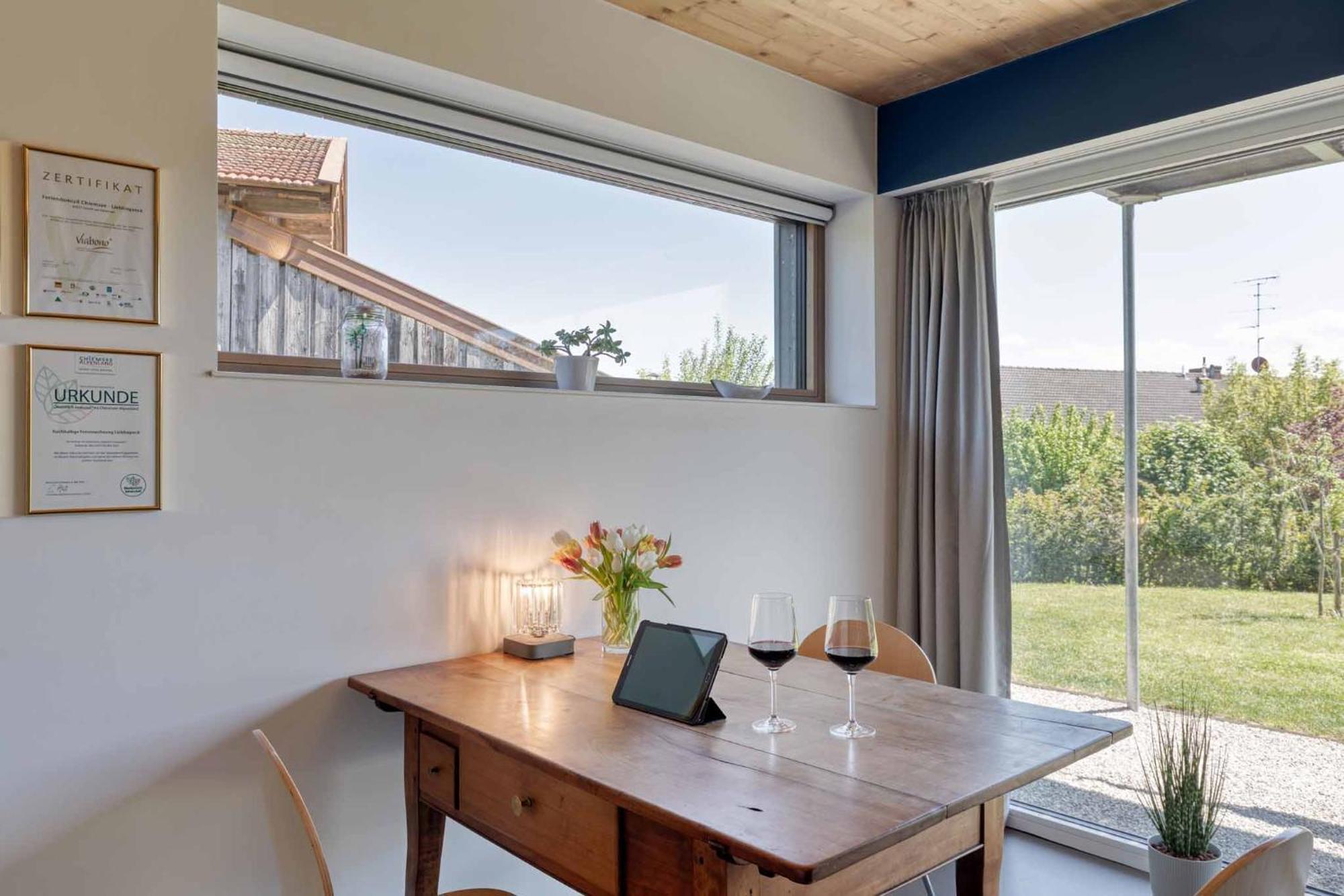 Lieblingseck Nachhaltige 5 Sterne Ferienwohnung Direkt Am Chiemsee Гштадт-ам-Кимзее Экстерьер фото